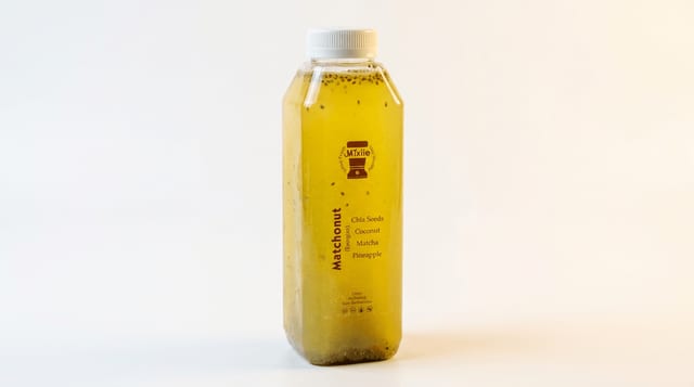 Matchonut Juice (16 oz).