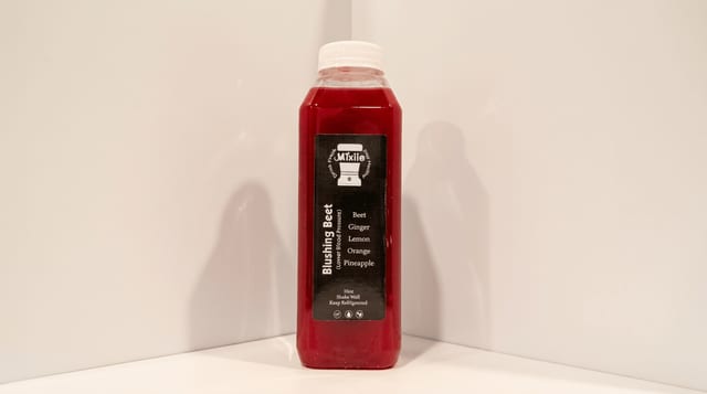 Blushing Beet Juice (16 oz).
