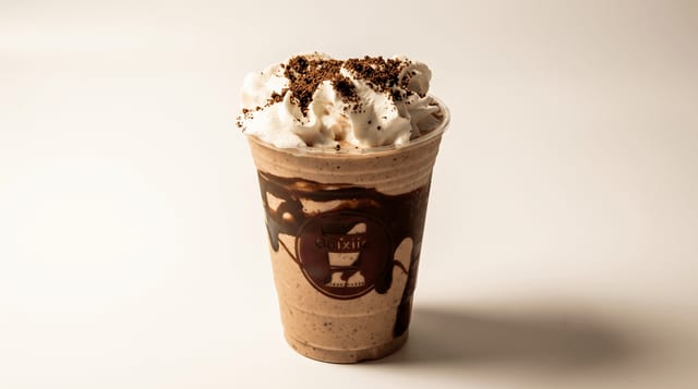 Banana Peanut Choco Smoothie.